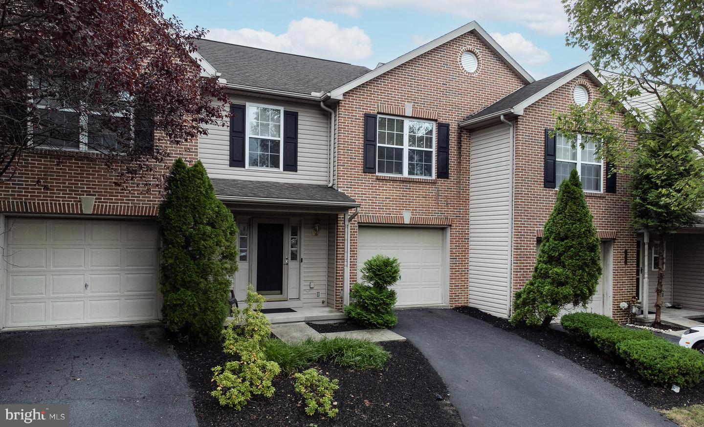 Photo 3 of 65 of 1174 Heron Ct townhome