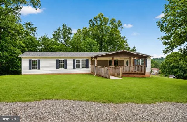 1382 Walnut Shell Drive, Vinton, VA, 24179