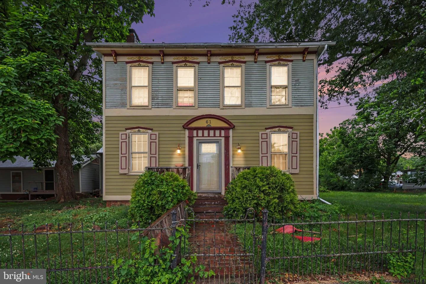 61 Mayfield Street