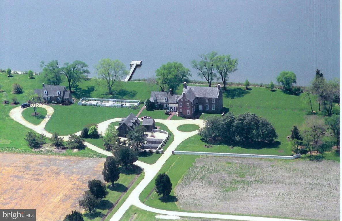 10373 Locust Point Road