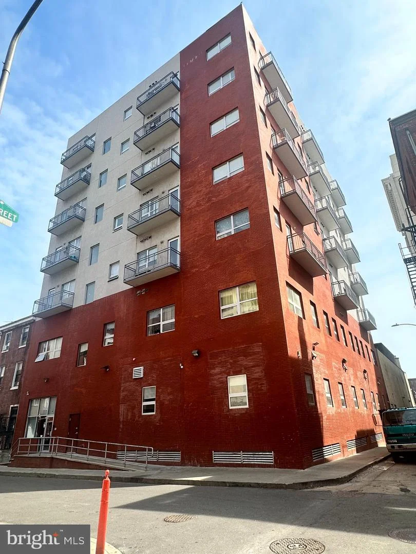 211 N Camac Street Unit 6B