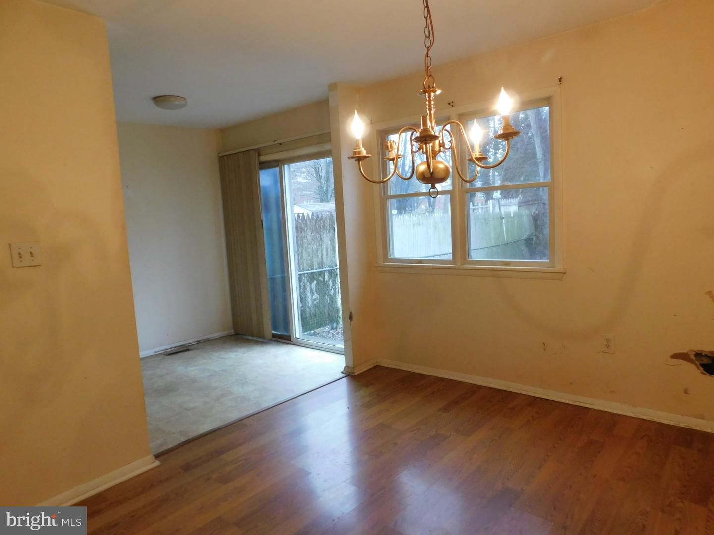 Photo 5 of 20 of 45 Gilbert Ct townhome