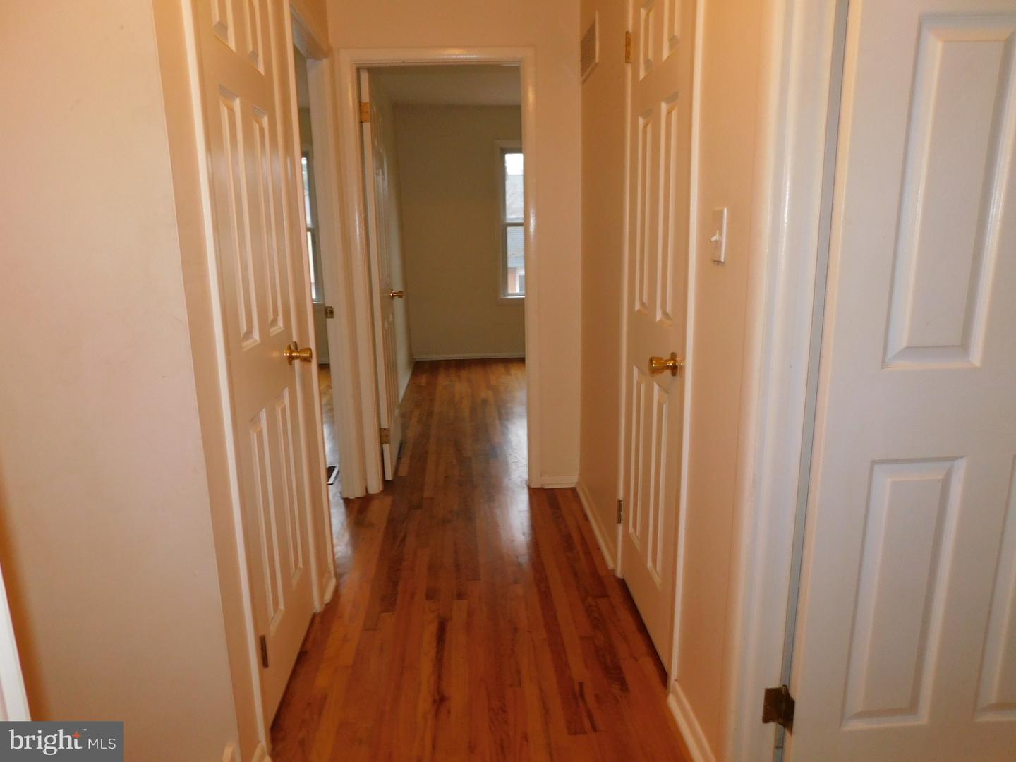 Photo 11 of 20 of 45 Gilbert Ct townhome