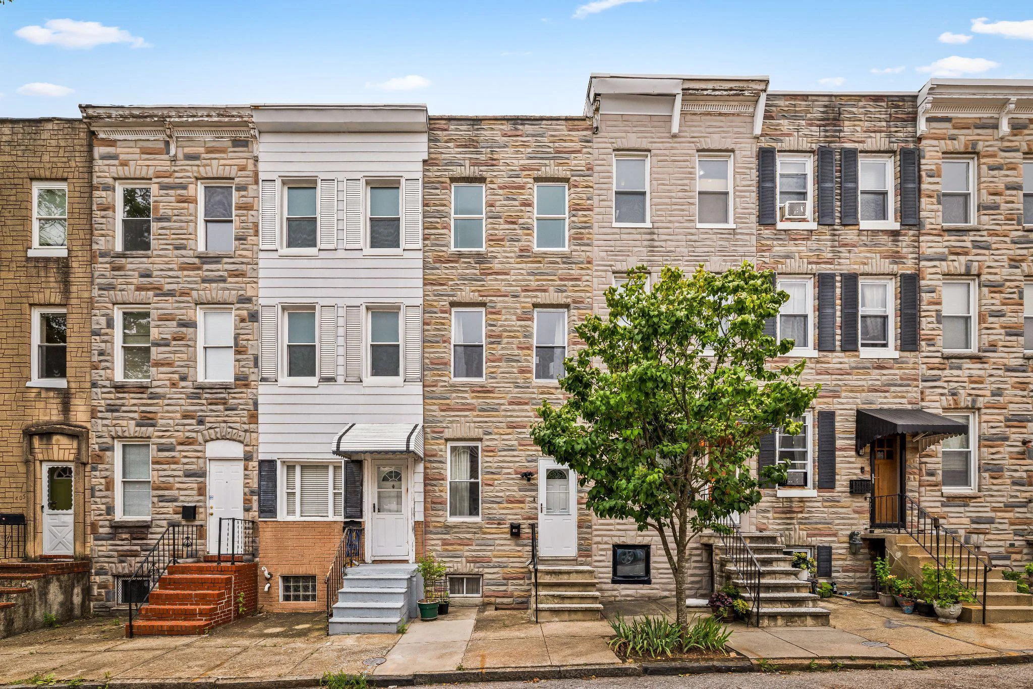 411 W 23rd Street