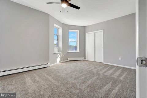 Duplex in Wilmington DE 211 Dupont ROAD 16.jpg