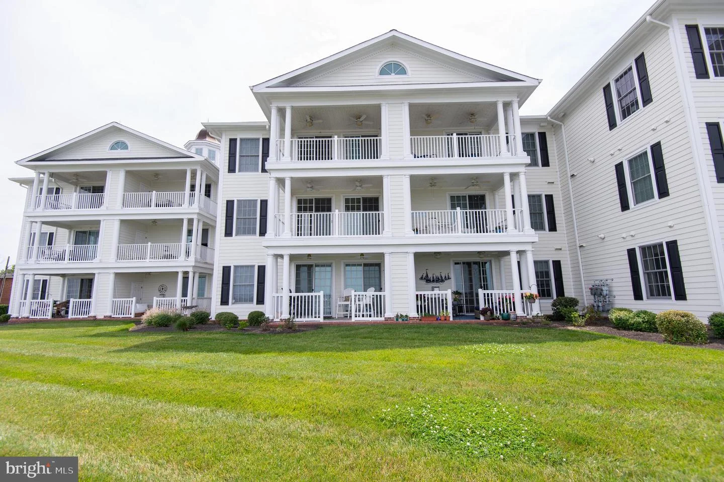 3 Oakley Street Unit 202