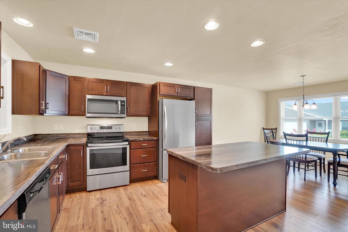 Photo 7 of 19 of 4809 Orchid Way #44 townhome