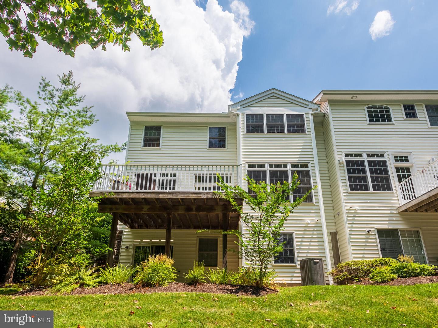Photo 42 of 43 of 103 Whiteland Hills Cir multi-family property