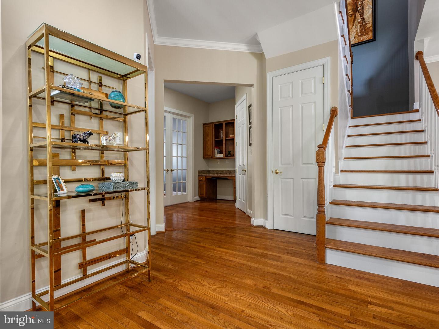 Photo 5 of 43 of 103 Whiteland Hills Cir multi-family property
