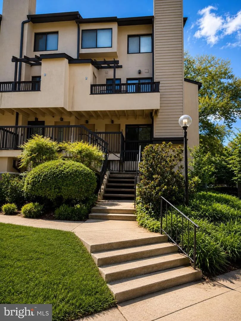 9836 Hellingly Place Unit 106