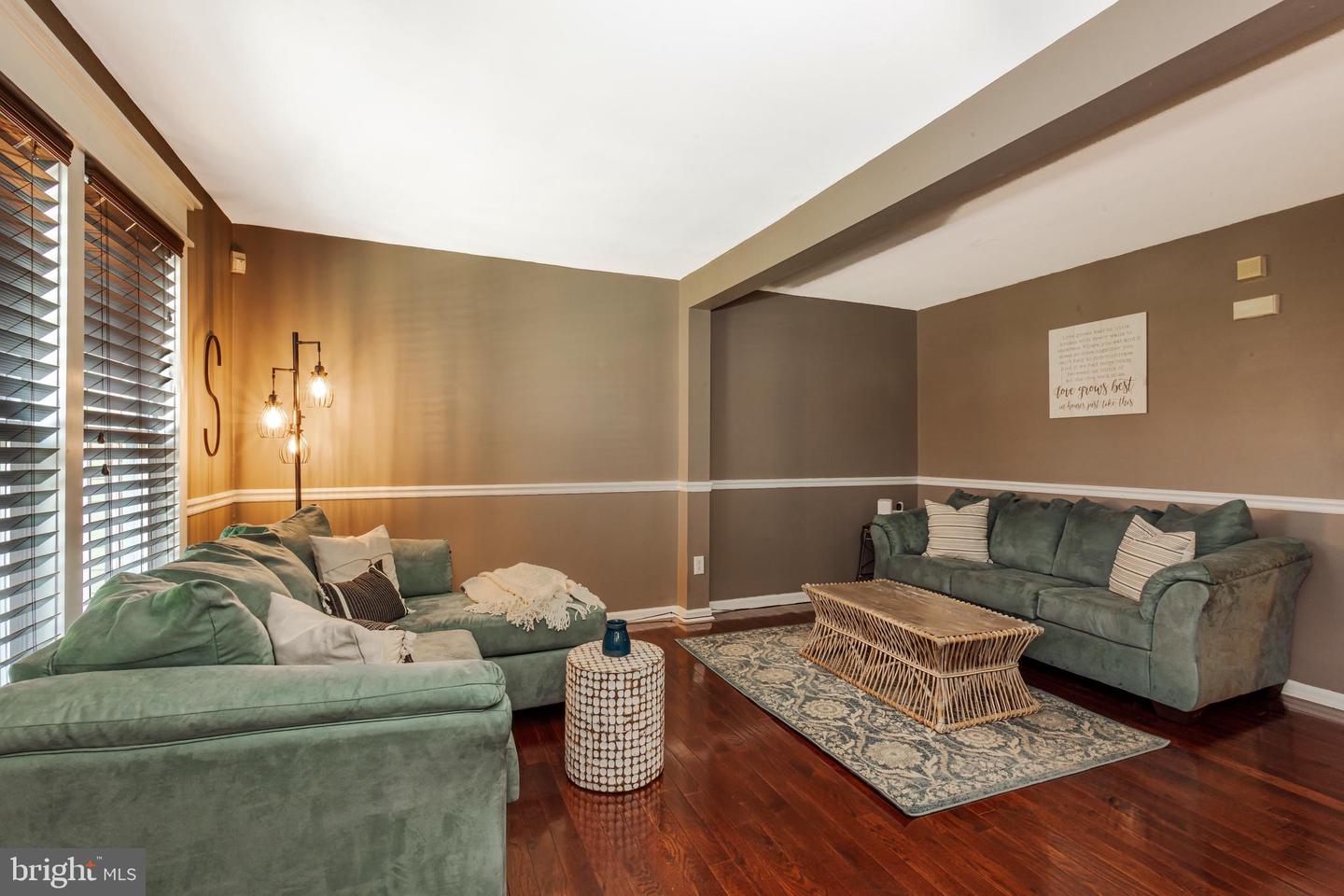 Photo 13 of 31 of 736 Quest Ct townhome