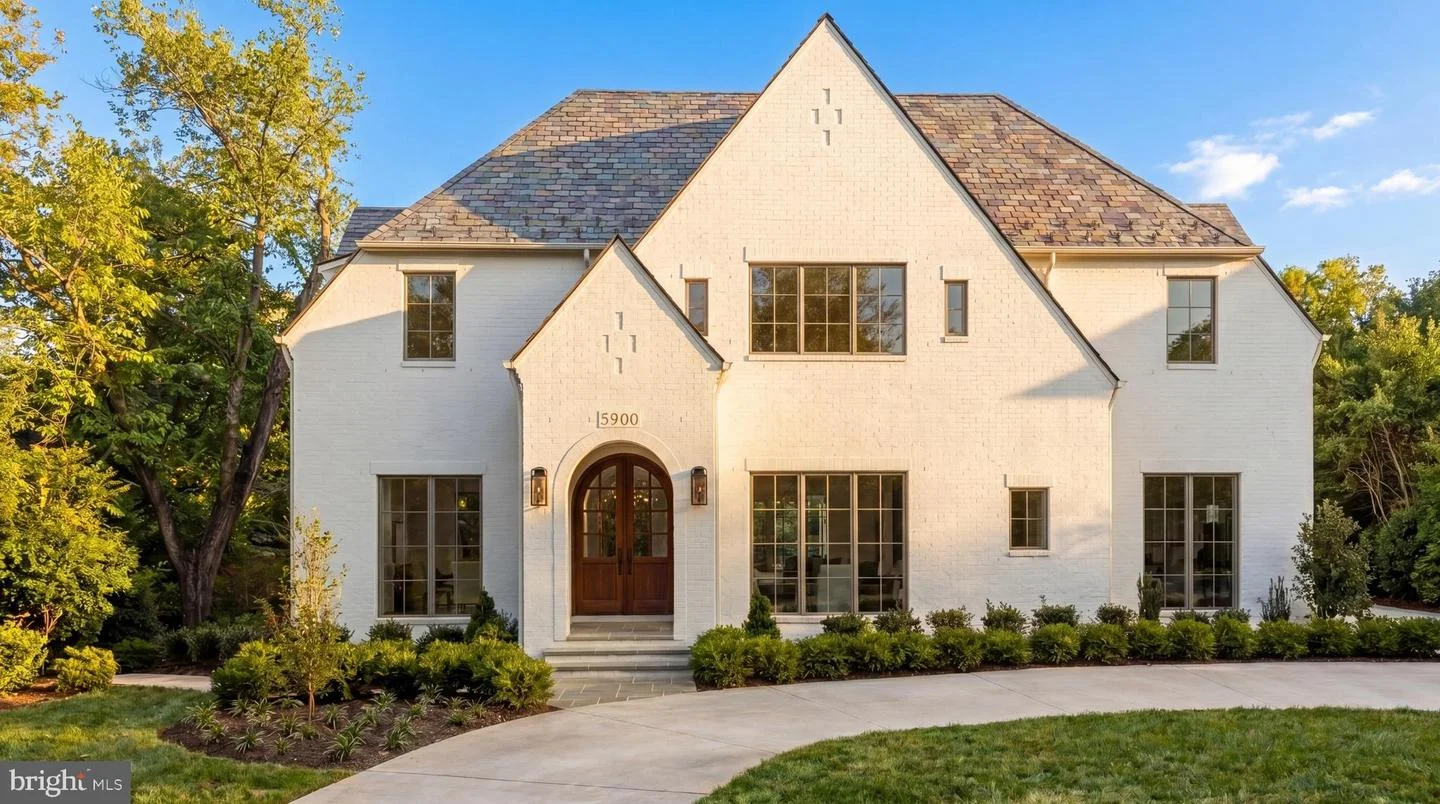 5900 Kennedy Drive