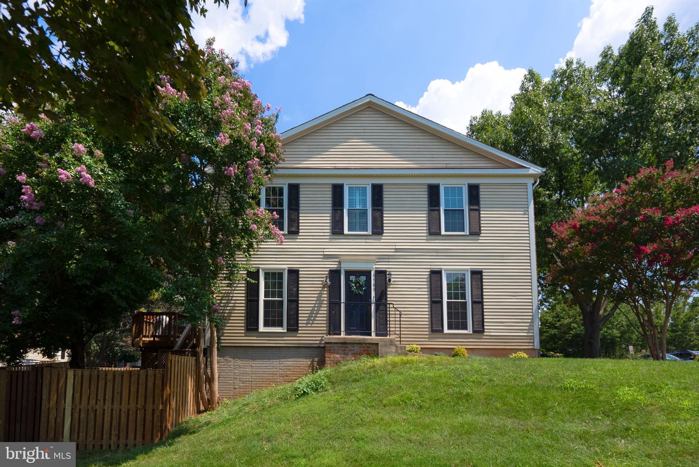 View Alexandria, VA 22312 townhome