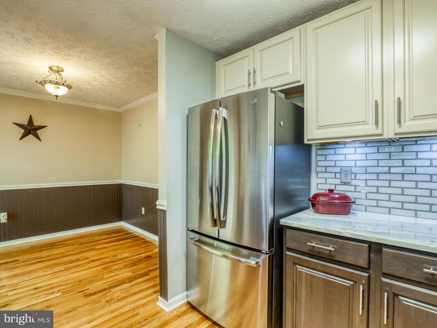 Photo 11 of 35 of 212 Tudor Dr townhome
