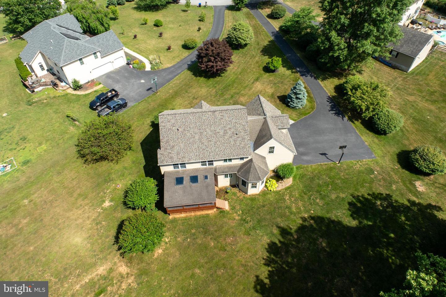 Photo 9 of 55 of 109 Mallard Dr house