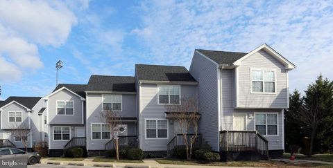 3860 Gordon Stinnett Ave Chesapeake Beach MD 20732