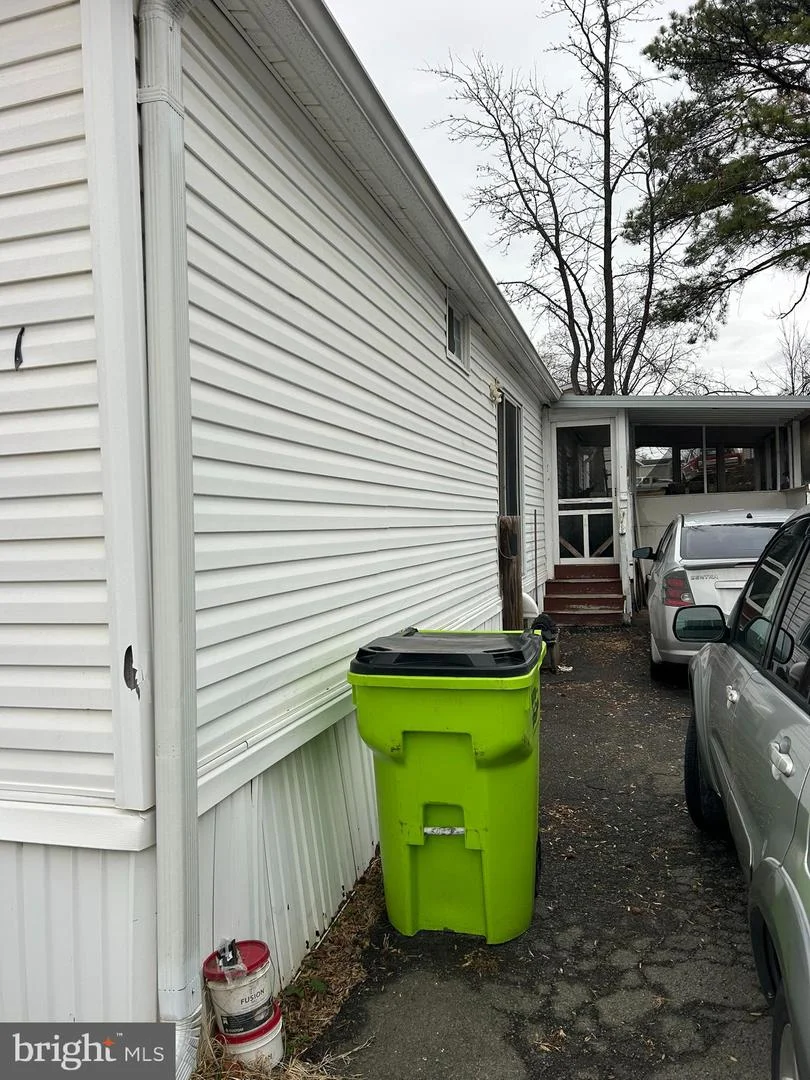 101 Dumfries Drive Unit 101
