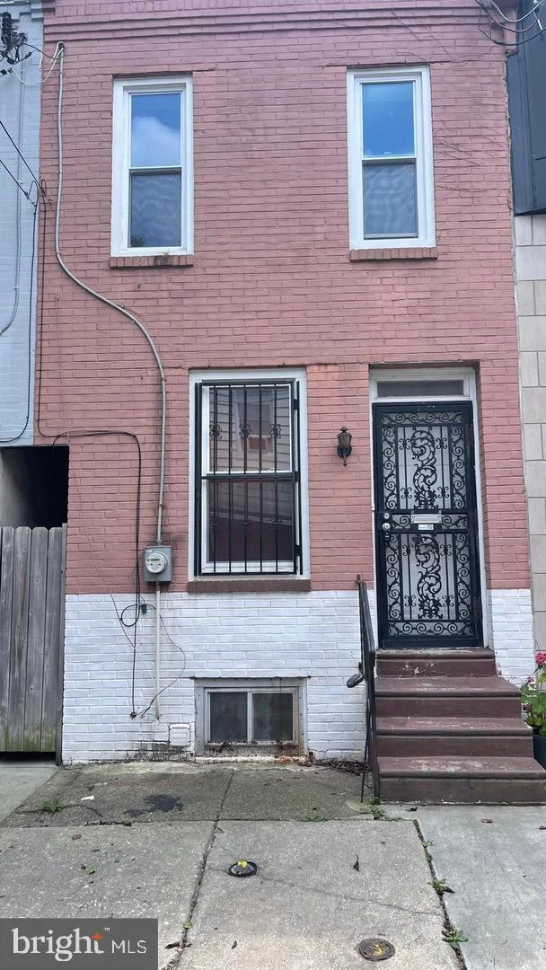 534 Dudley Street