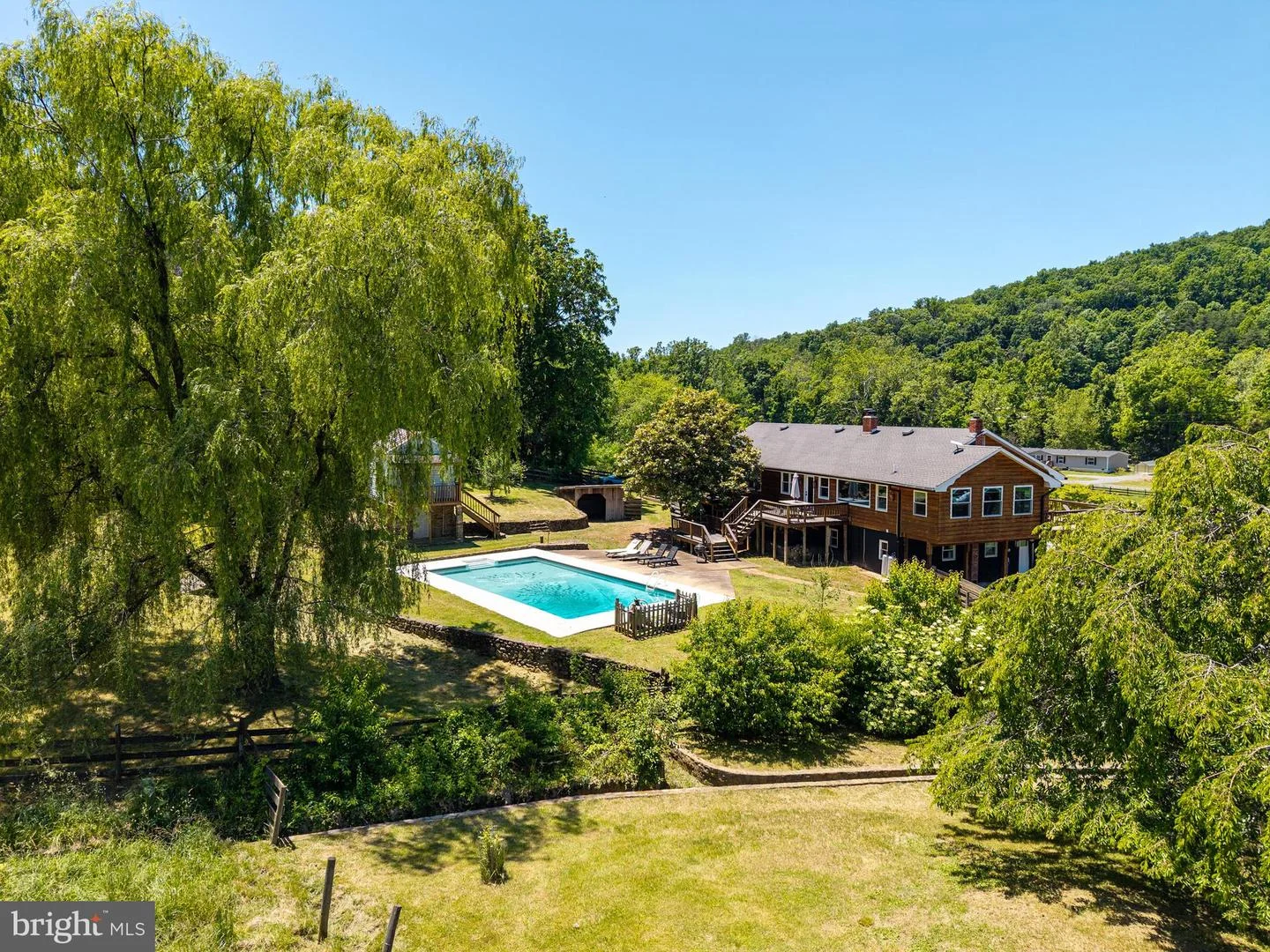3259 Ida Road