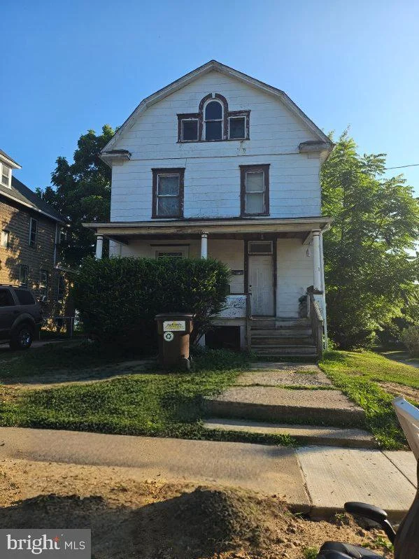 420 W Poplar Street, Grove City, PA, 16127