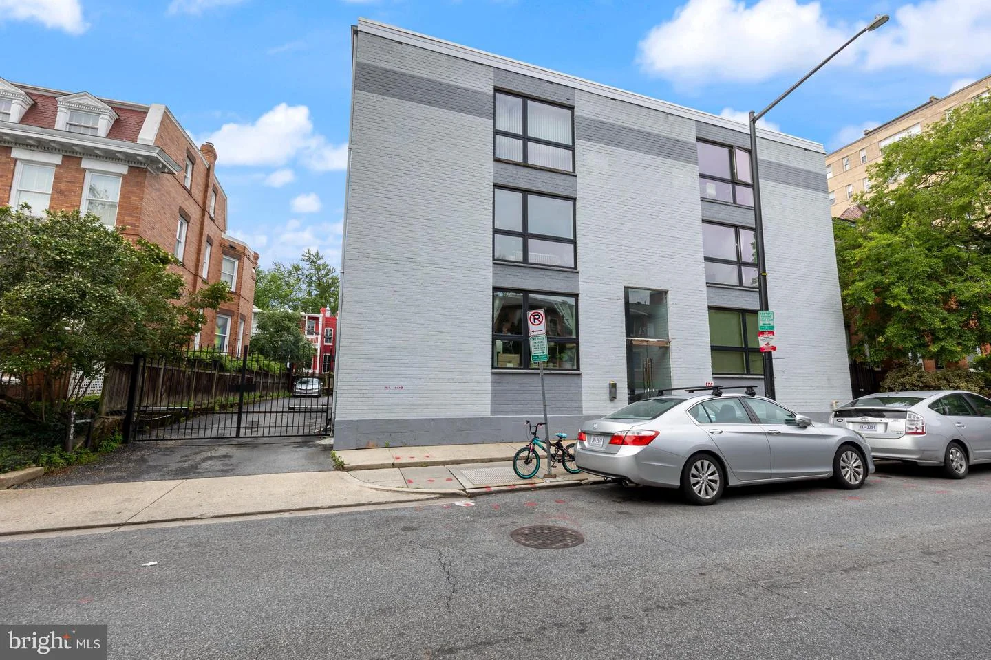 1514 Newton Street NW Unit B2