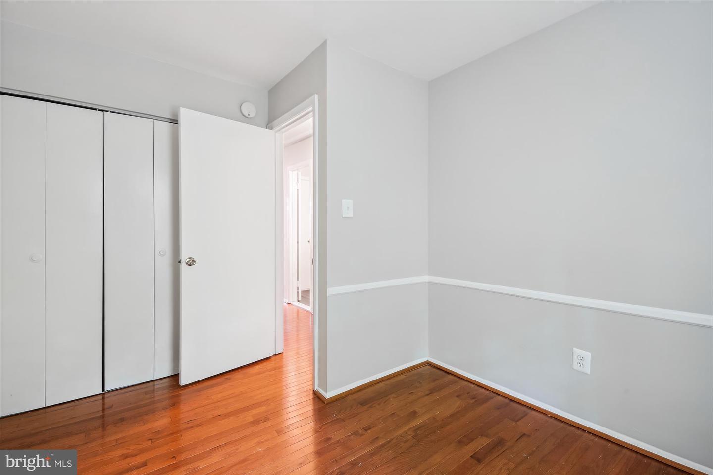 Photo 19 of 30 of 2433 Alsop Ct townhome