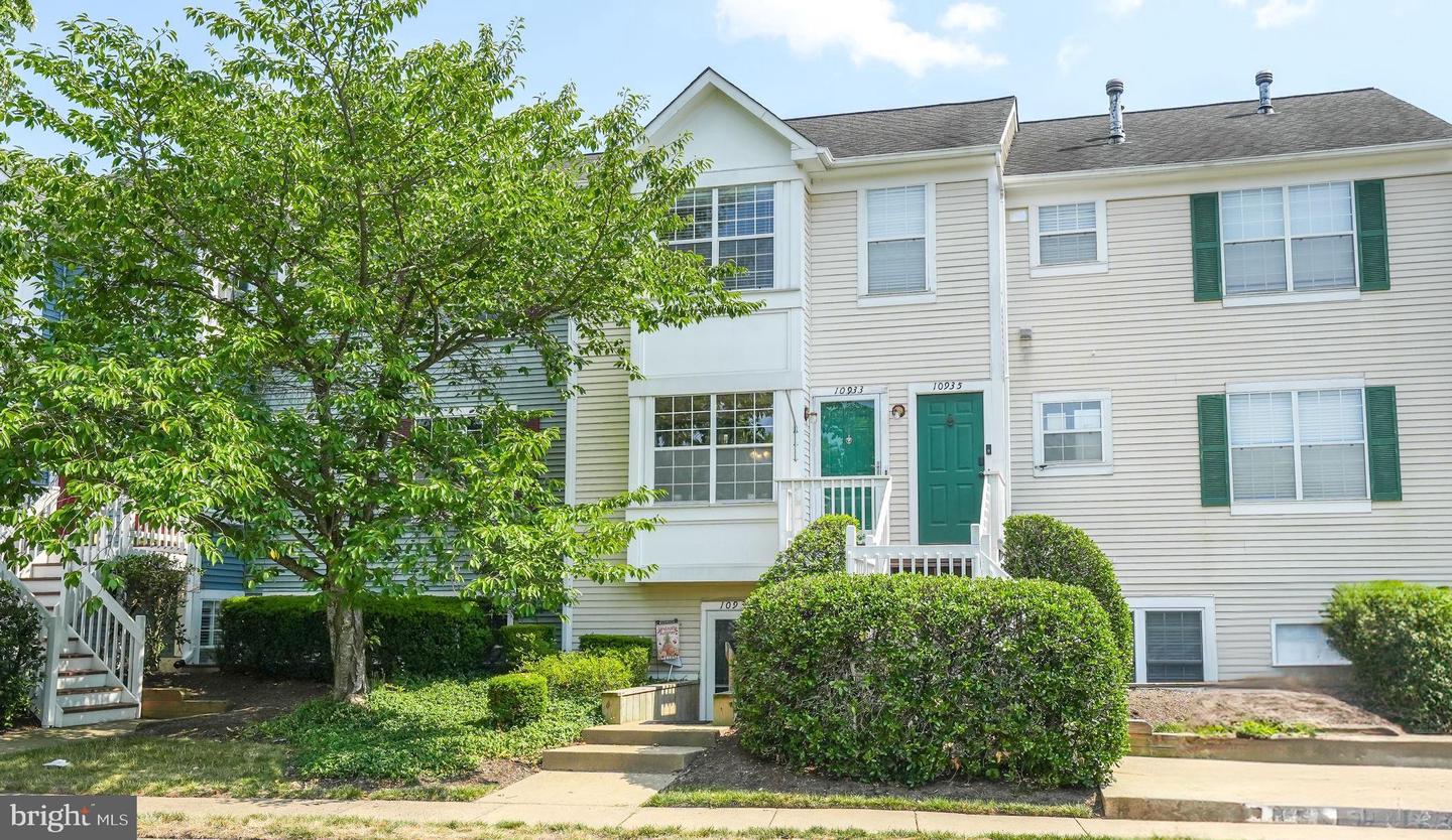 View Manassas, VA 20109 townhome