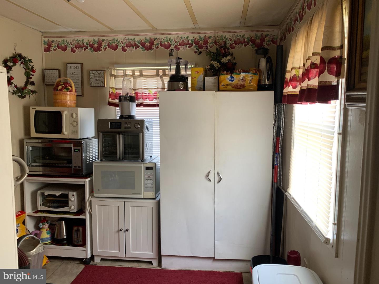 Photo 6 of 17 of 1 Charles St mobile home