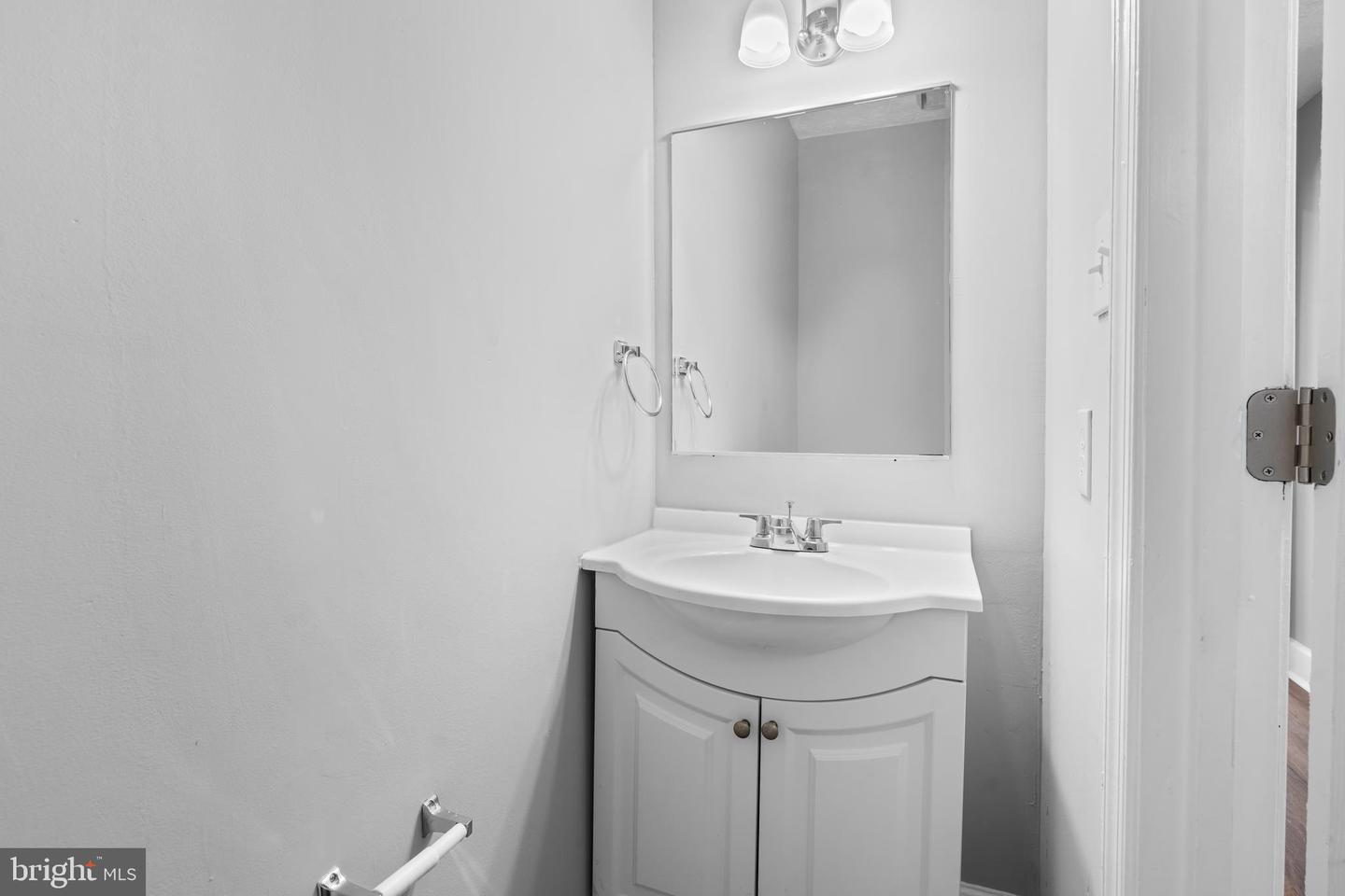 Photo 11 of 20 of 2334 Anvil Ln townhome