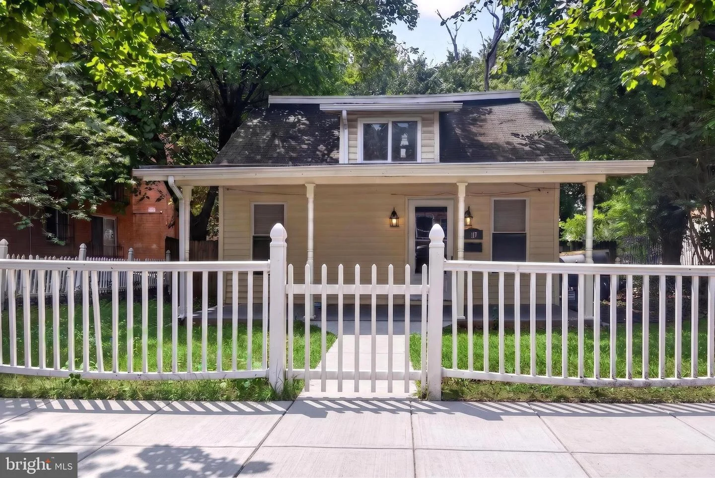 117 Yuma Street SE