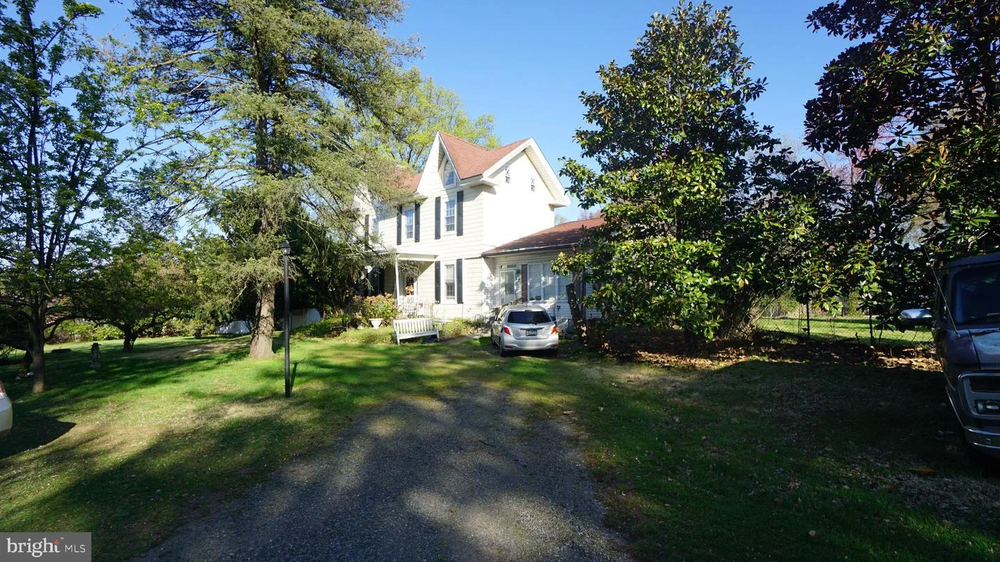3806 Bristol Pike