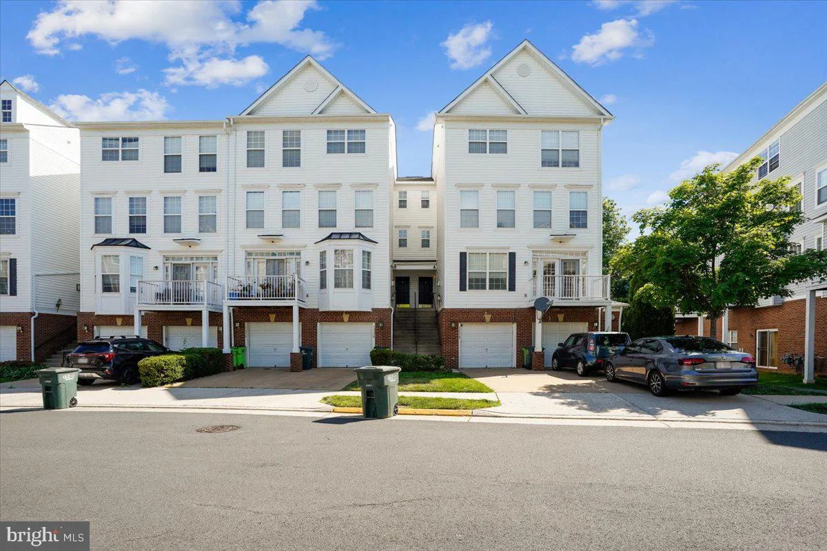 13514 Davinci Lane Unit 61