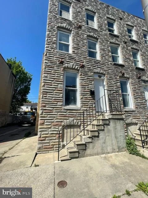 2120 Division Street