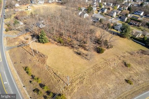 353 Greenwood Rd Winchester VA 22602