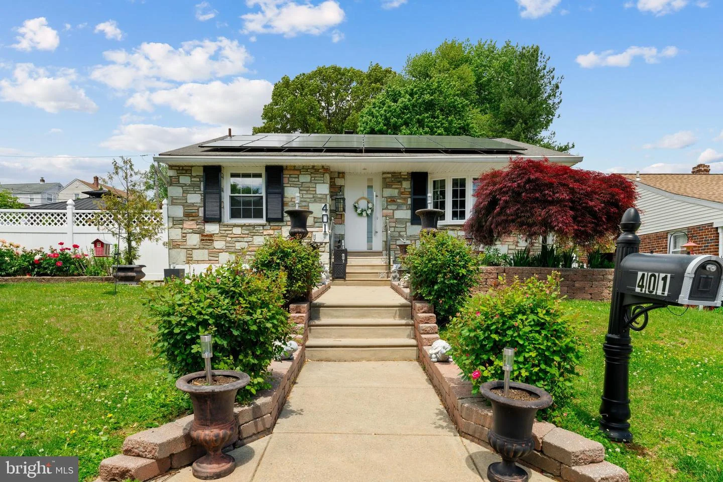 401 Maple Avenue