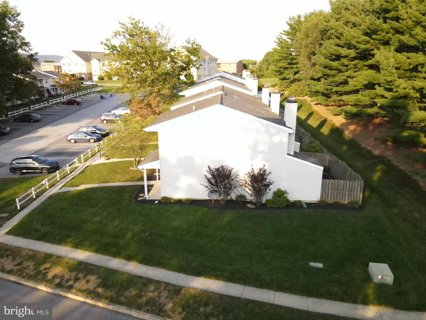 Photo 52 of 57 of 516 Thomas Rd townhome