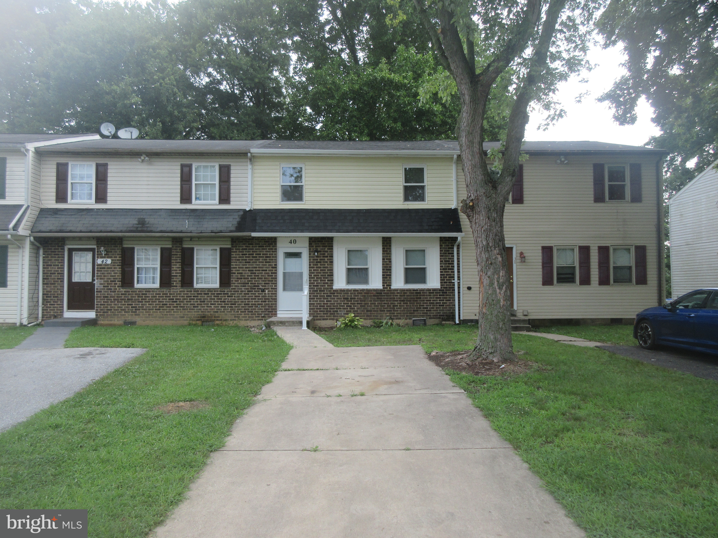 Photo 3 of 28 of 40 Heron Ct townhome