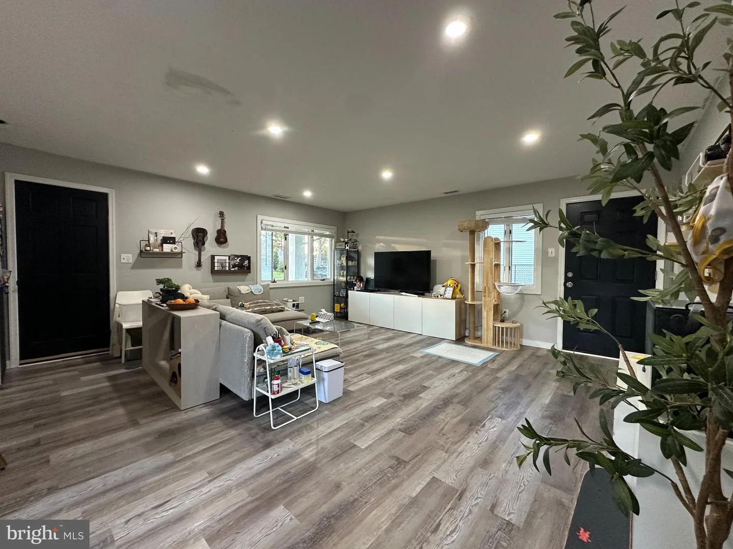 28 Outlook Lane