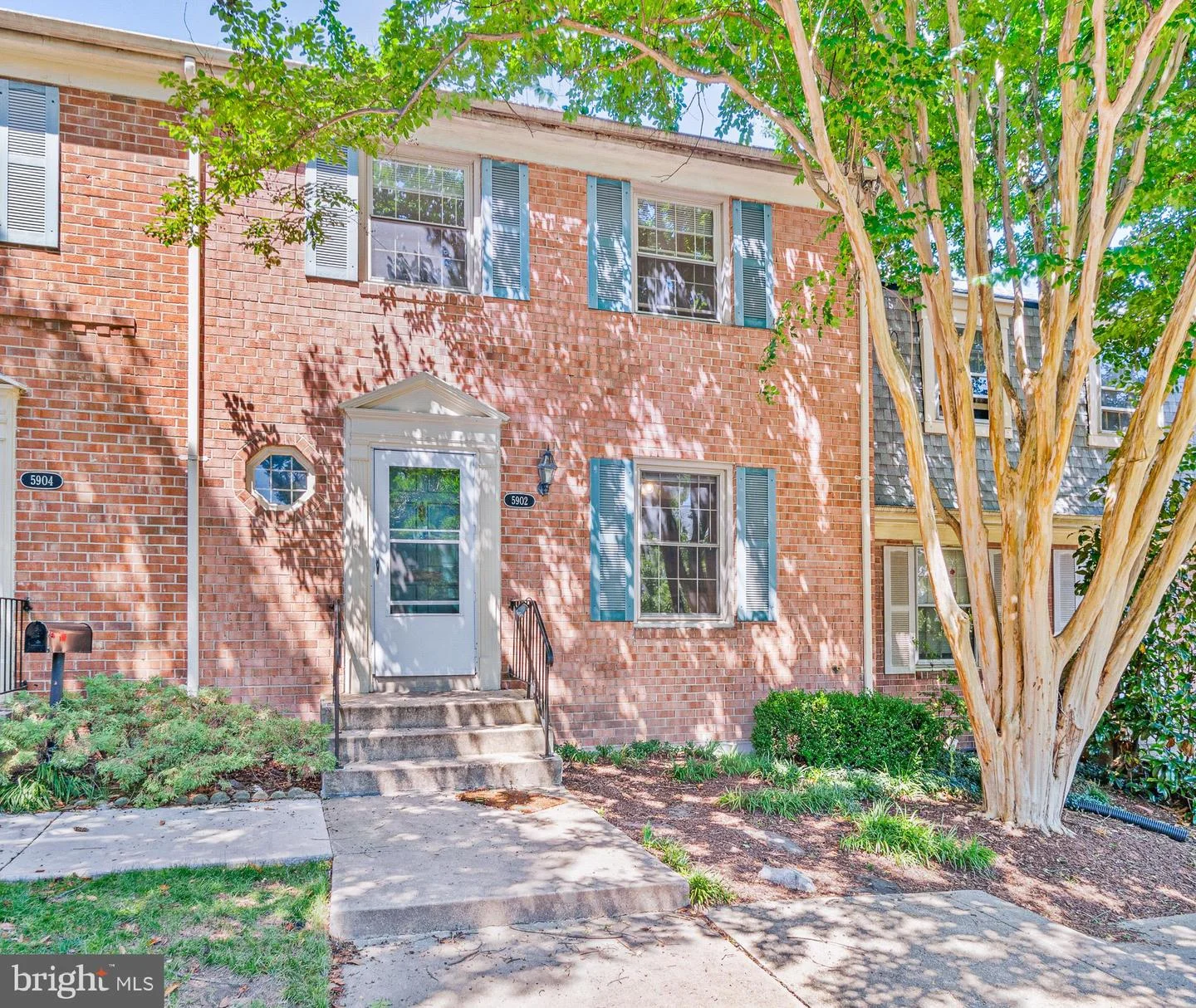 5902 Westchester Park Drive