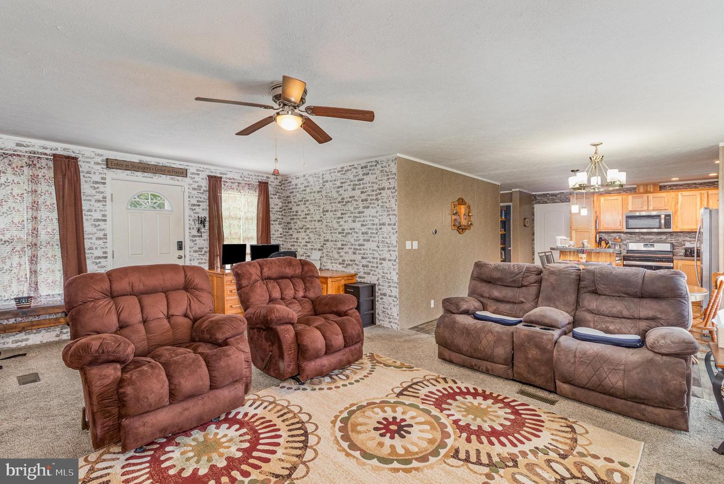 Photo 8 of 32 of 141 Country View Est mobile home