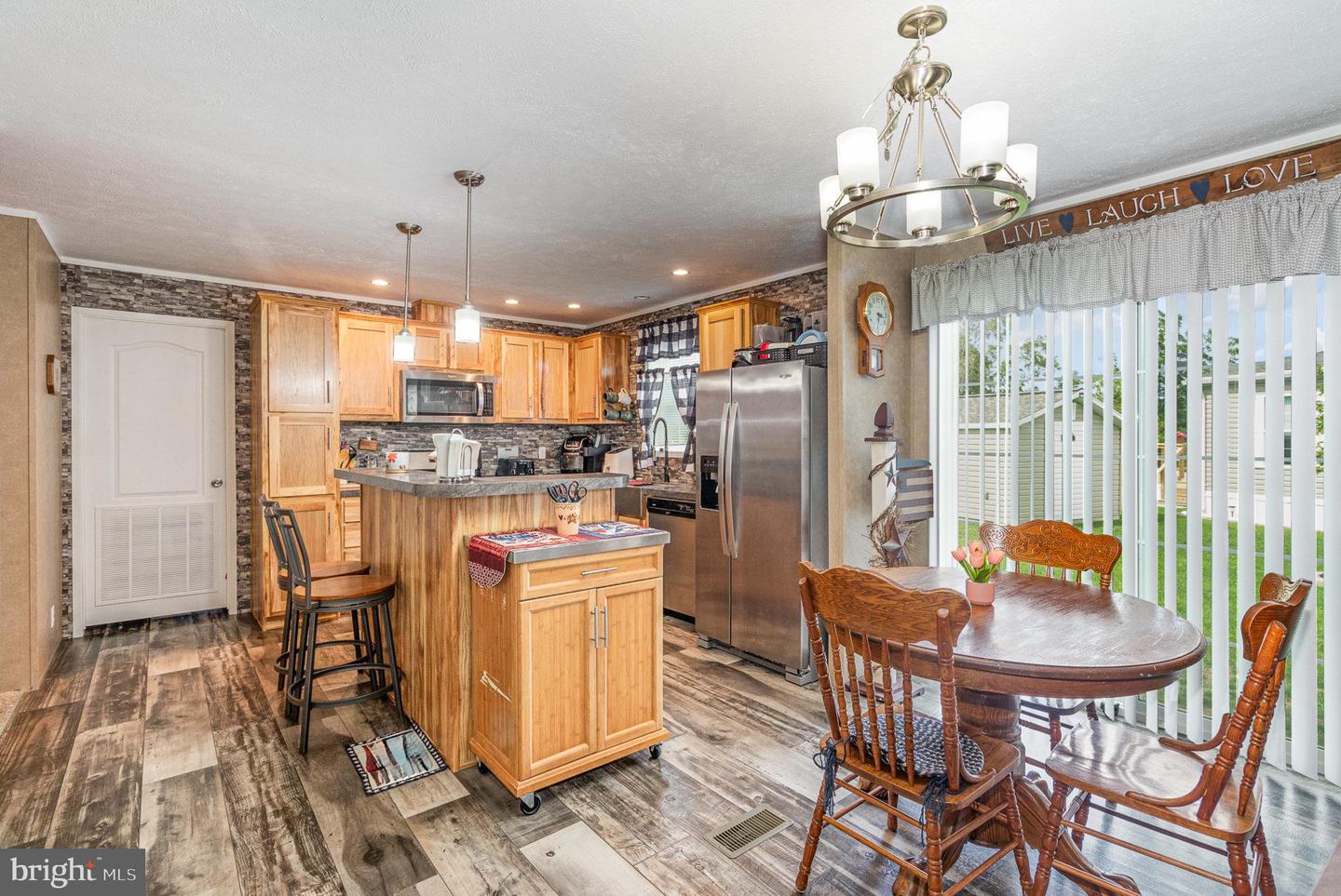 Photo 9 of 32 of 141 Country View Est mobile home