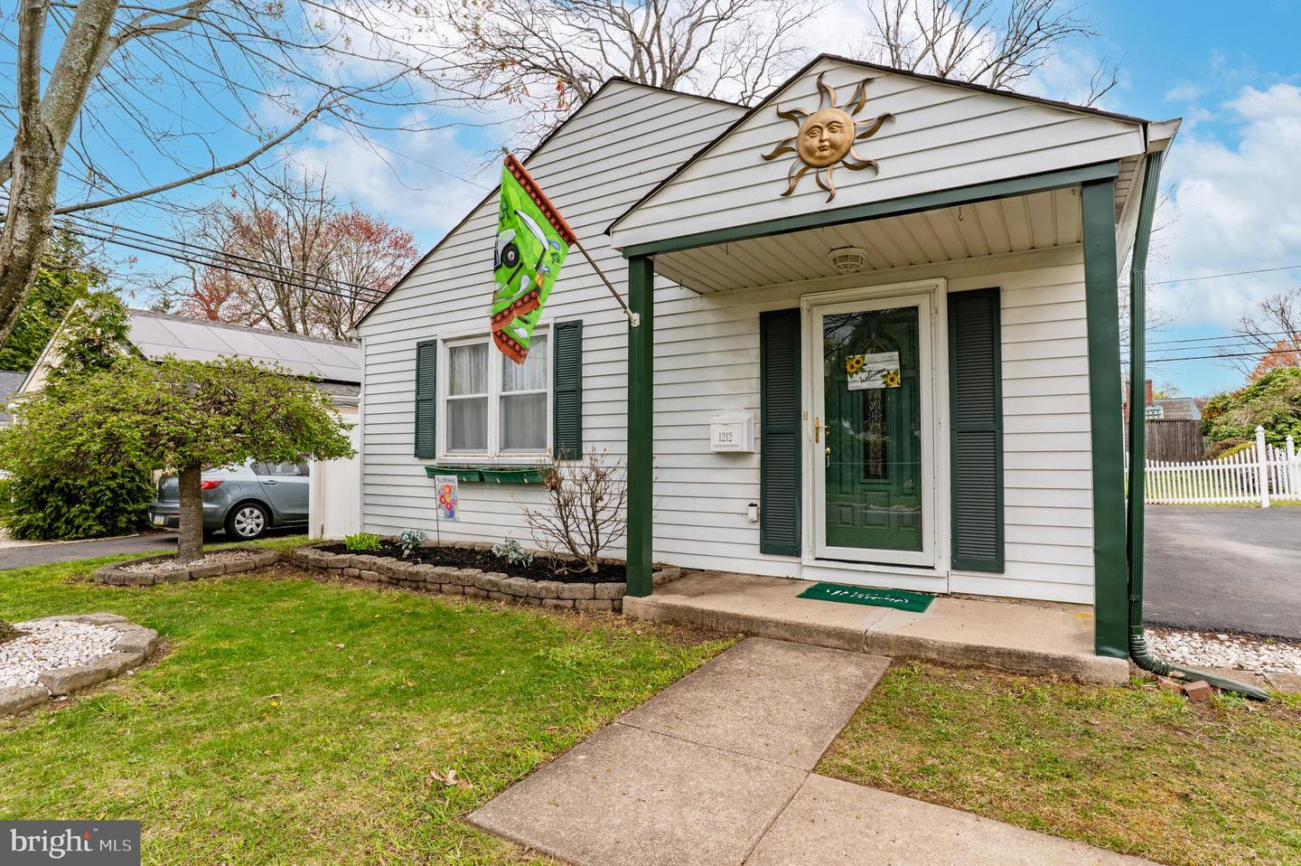 Listing image 2