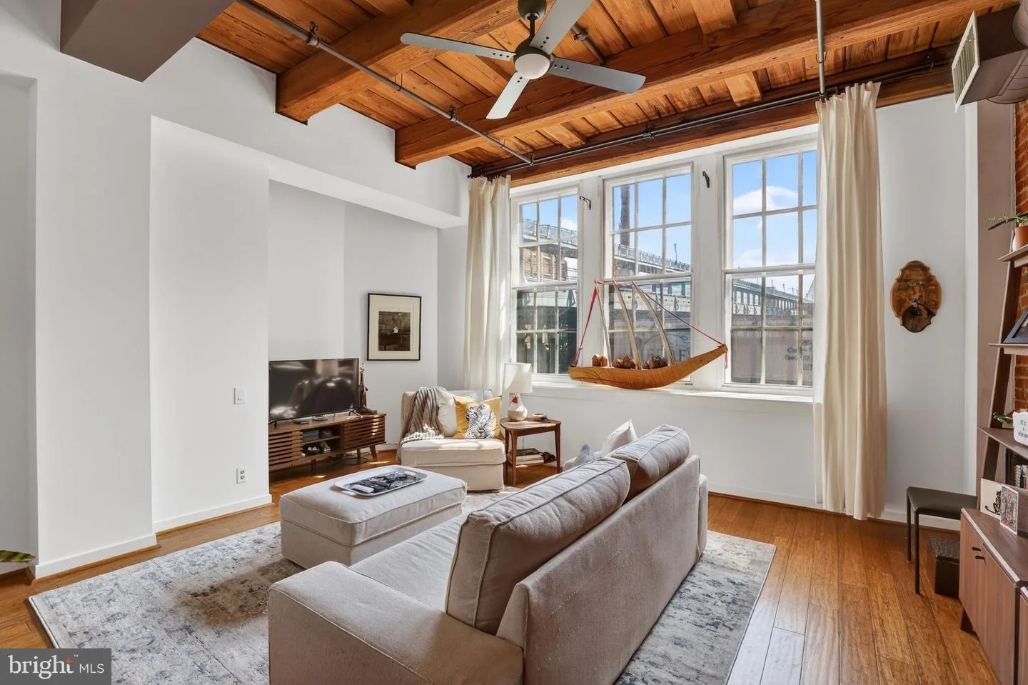 301 Race Street Unit 201
