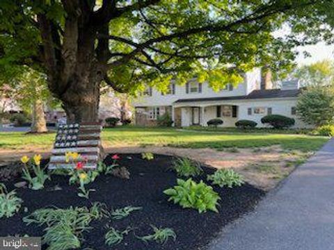 Single Family Residence in Ephrata PA 1174 Main STREET.jpg