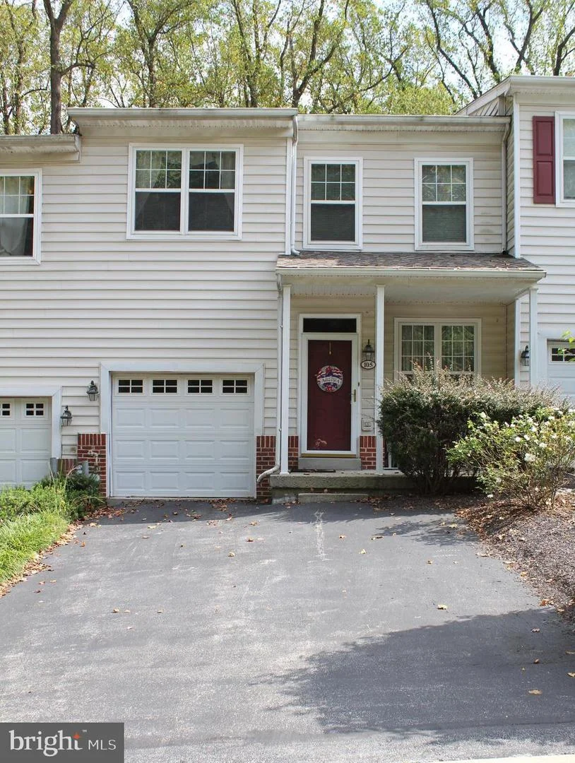 105 Yorktown Court