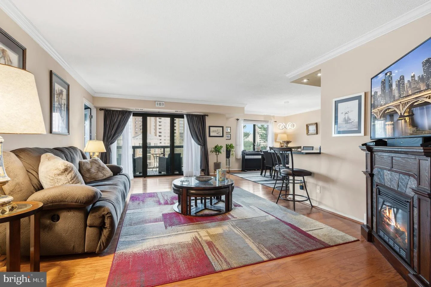 203 Yoakum Parkway Unit 410