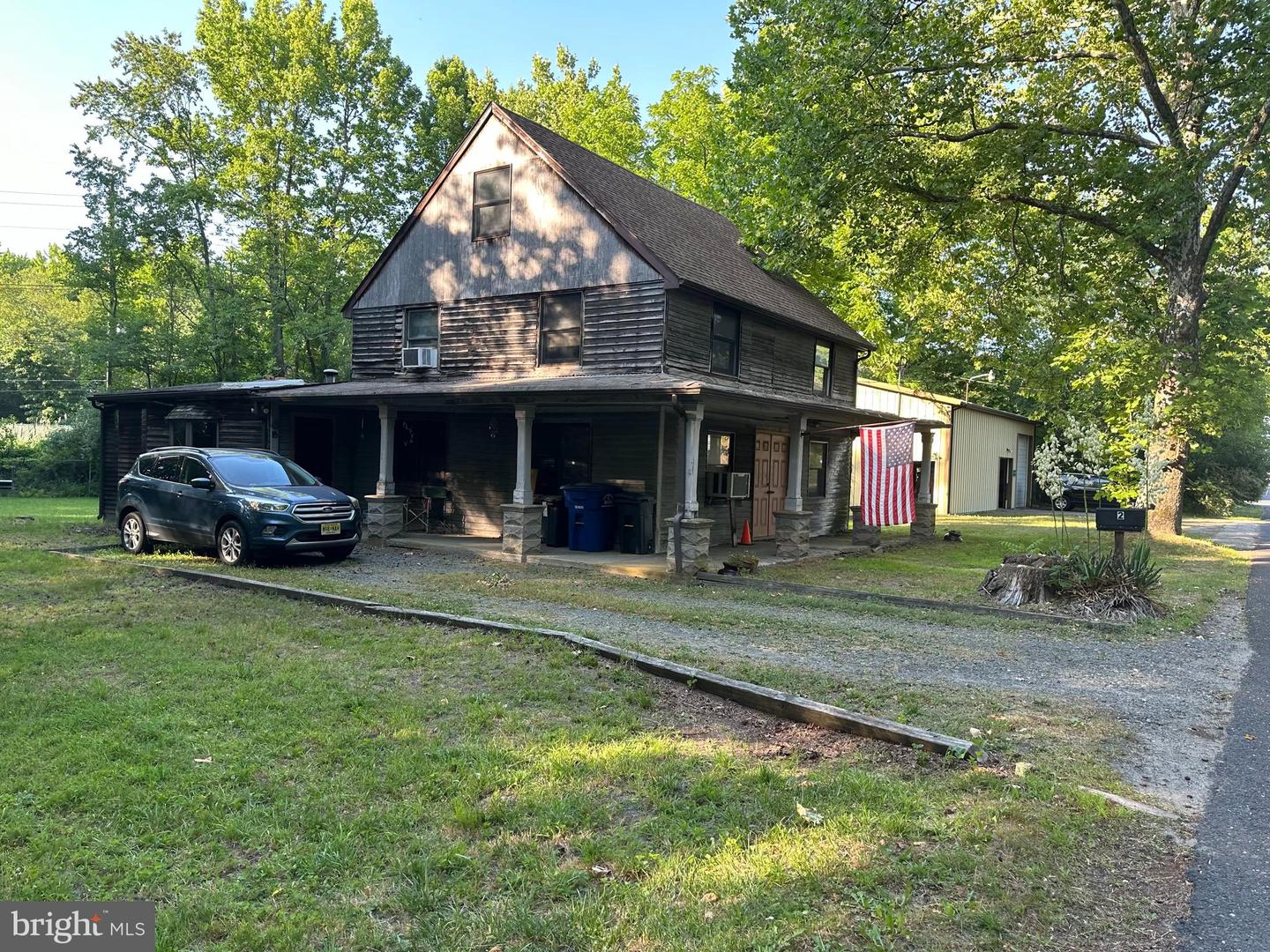 Photo 21 of 37 of 2 Old Red Lion Rd house
