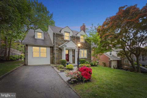 Single Family Residence in Wynnewood PA 1009 Hampstead ROAD 28.jpg