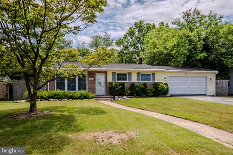 Single Family Residence in Newark DE 14 Clairmont DRIVE.jpg