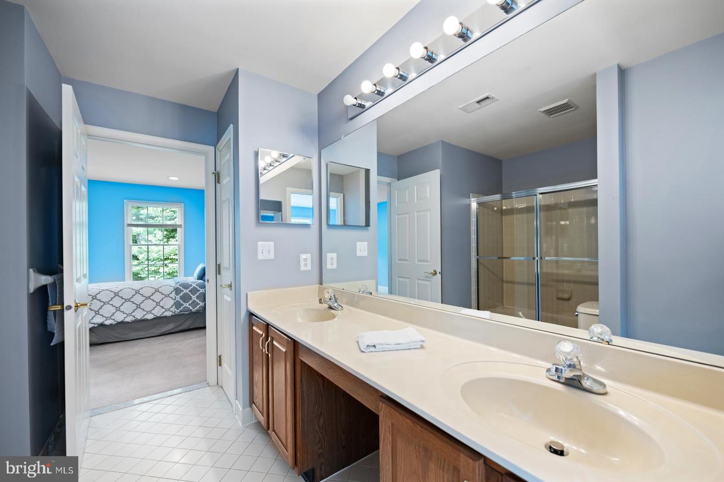Photo 57 of 82 of 105 Pembrooke Cir house